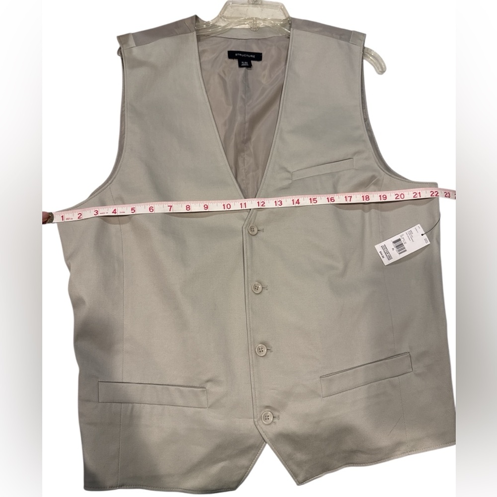 Structure Cream Button-Up Vest - Picture 2 of 9